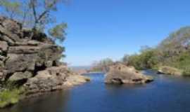 Fechados - CACHOEIRA DO HORIZONTE, Por dbora cristiane sete lagoas-mg-