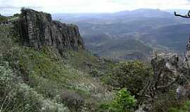 Felcio dos Santos - Felcio dos Santos-MG-Vale da Serra do Gavio-Foto:Sergio Bernardo