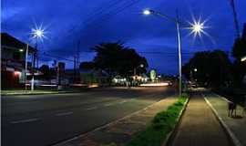Santana - Santana-AP-Avenida Central vista noturna-Foto:Amapaense