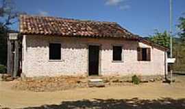 Goian - Casa de colonos da Fazenda-Foto:W Dalle Tezze [Panoramio]