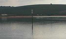 Guap - Guap-MG-Vestgio da antiga cidade inundada pelo Lago de Furnas-Foto:guapeturismo.