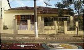 Guaransia - Esquina da Praa - Rua enteitada, Por Mauricio Minchillo