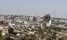 Guaxup - Vista da cidade-Foto:Leonardo Pinelli [Panoramio]