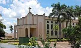 Gurinhat - Igreja Matriz de So Jernimo-Foto:Elias Jos Maartins [Panoramio]