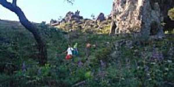 Subida da Pedra Grande em Igarap-MG-Foto:igarapemg.