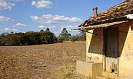 Ijaci - Casa rea rural-Foto:Tullio Pdua
