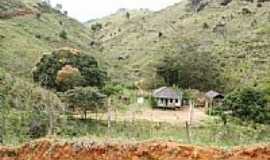 Itabirinha de Mantena - Casa em rea rural-Foto:decio coutinho