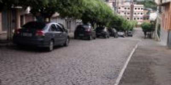 Rua Principal, Por Fláva 