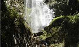 Lima Duarte - Cachoeira do Sossego em Lima Duarte-MG-Foto:Marcio Lucinda