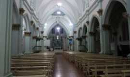 Luz - Interior da catedral de Luz,MG, Por Eliane de Ftima