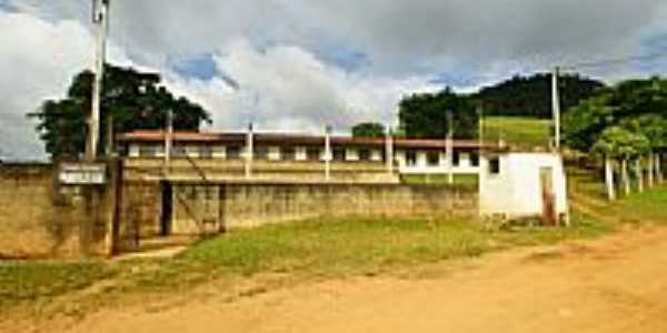 Escola Estadual Cap.Roberto Jos Ferreira-Foto:sgtrangel