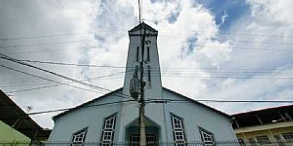 Manhuau-MG-Igreja de Santa Luzia-Foto:sgtrangel