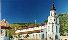 Marliria - Igreja em Marlilia, por Roner Dawson.