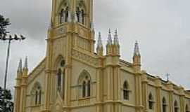 Martinho Campos - Igreja Matriz de N.Sra.DAbadia em Martinho Campos-Foto: olintocristo