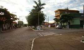 Medeiros - Medeiros-MG-Avenidas centrais-Foto:Jairo Nunes Ferreira