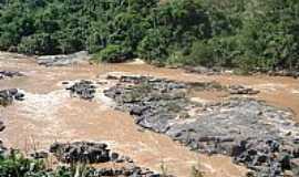 Mesquita - Mesquita-MG-Cachoeira do Rio Santo Antnio-Foto:Willian Wester de So