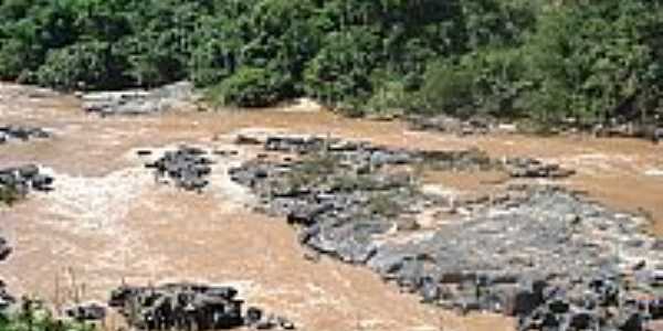 Mesquita-MG-Cachoeira do Rio Santo Antnio-Foto:Willian Wester de So