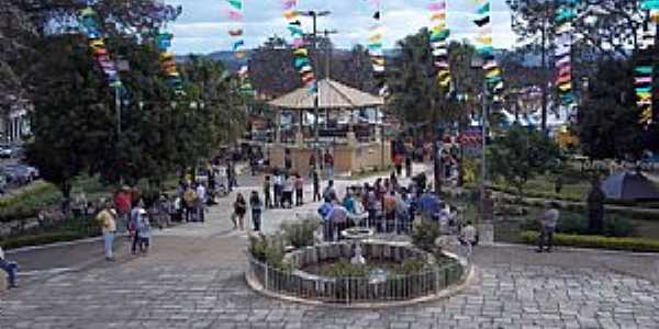 Imagens da cidade de Morro do Ferro - MG