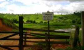 Mutum - entrada cachoeira rio Mutum, Por Adolpho von R Neto