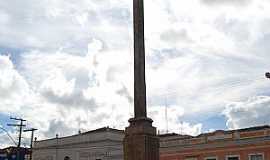 Muzambinho - Cruzeiro de pedra - Largo da matriz - Muzambinho