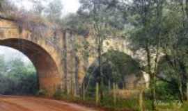Muzambinho - Muzambinho-MG-Antiga Ponte Ferroviria-Foto:Cleusa Ely Santos Soares