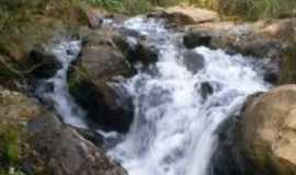 Nova Resende - Cachoeira da chcara 2009, Por Nildete Cunha