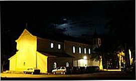 Ona de Pitangui - Igreja Matriz vista noturna-Foto:Andr Moises