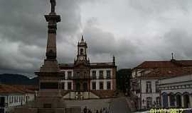 Ouro Preto - Ouro Preto-MG-Praa dos Inconfidentes-Foto:Josue Marinho