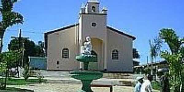 Igreja em Padre Carvalho-Foto:citybrazil.