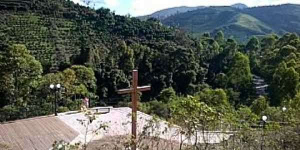 Mirante no Distrito de Padre Jlio Maria, crrego da Vargem Grande.
Foto: Rayssa Coelho