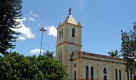 Papagaios - Igreja Matriz de So 
Sebastio foto Montanha 