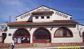 Paracatu - Paracatu-MG-Cine Teatro Santo Antnio-Foto:Carlos Alberto Alves