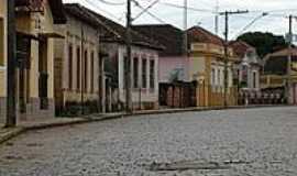 Paraguau - Rua Ferreira Prado-Foto:Jlio C.Bueno