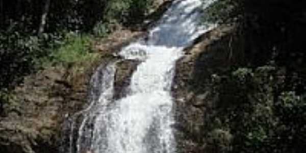 Cachoeira Ipor na Floresta Nacional de Passa Quatro-Foto:Miriam Thom