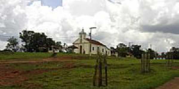 Praa e Igreja-Foto:Giuliano Novais 