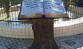 Piedade de Caratinga - Bíblia na Praça-Foto:Mohammad alberth
