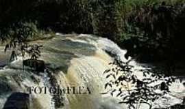 Piedade de Caratinga - Cachoeira-Foto:Mohammad alberth