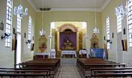 Piedade de Ponte Nova - Interior da Igreja Matriz de Santana em Piedade de Ponte Nova-Foto:ianobre