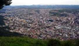 Poos de Caldas - Vista Geral da cidade., Por Lucas S.Donizette