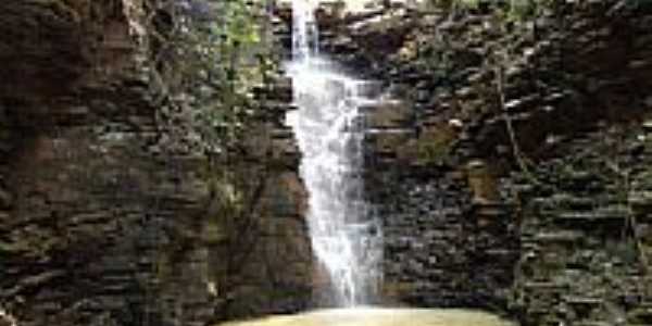 Cachoeira Grota da Divisa em Pompu-Foto:BrunoPomp's