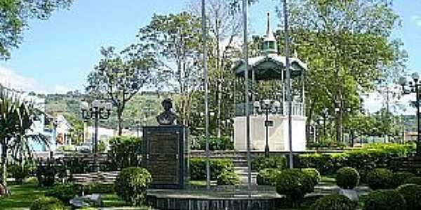 Praça Prefeito Gelson Loureiro