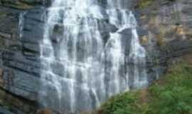 Santa Brbara do Tugrio - CACHOEIRA DO RAMALHO, Por ANDRIA OLIVEIRA