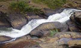 Santana do Garambu - Cachoeira do Rio Capivar (Z Fortes)em Santana do Garambu - MG