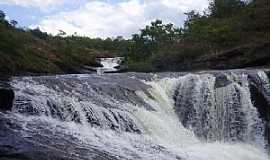 Santana do Garambu - Cachoeira do Rio Capivar (Z Fortes)em Santana do Garambu - MG