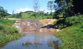 Santo Antnio do Aventureiro - Cachoeira Faz So Geraldo por Hugo Zoffoli