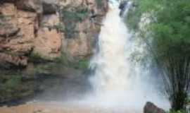 Santo Antnio do Manhuau - Cachoeira no Bom Ser em Sto. Ant. do Manhua., Por Clio do nascimento Silva