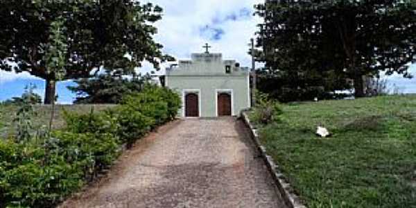 Santo Antnio do Mucuri-MG-Igreja de Santo Antnio-Foto:Jnior Gonalves