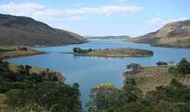 Santo Hilrio - Lago de Furnas em Santo Hilrio - por Prof. Dr. Ivan Andrade