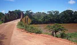 Santo Hiplito - Ponte sobre Rio das Velhas Santo Hipolito-MG  por Raffa Monteiro