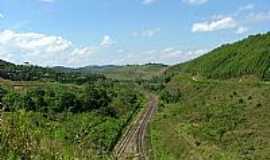 Santos Dumont - Ferrovia em Santos Dumont-MG-Foto:Jorge A. Ferreira Jr